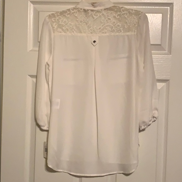 Blouse - Picture 2 of 2